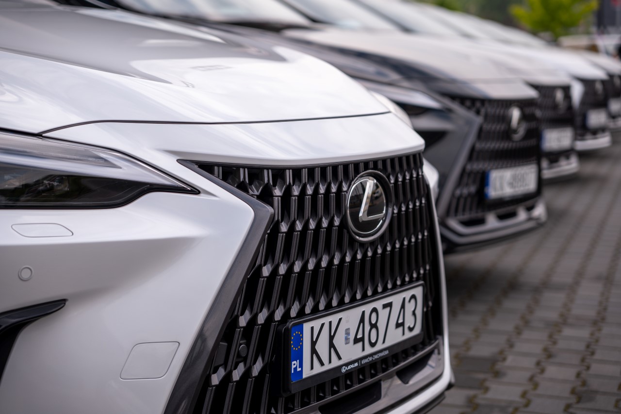 HYBRYDOWE LEXUSY NX DOŁĄCZYŁY DO FLOTY FIRMY BIELENDA