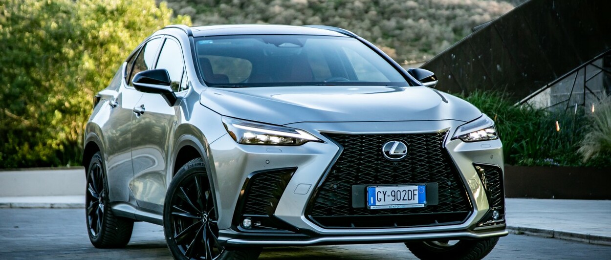 LEXUS OBNIŻYŁ RATY W KINTO ONE DLA HYBRYDY PLUG-IN. NX 450h+ OD 1505 ZŁ NETTO MIESIĘCZNIE