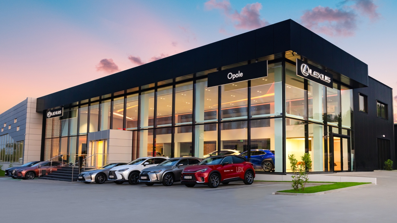 LEXUS OPOLE 24. SALONEM MARKI W POLSCE