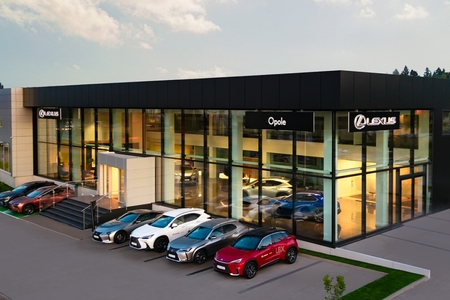 LEXUS OPOLE 24. SALONEM MARKI W POLSCE