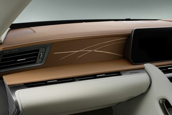LC 500 i LC 500 Convertible Pinnacle