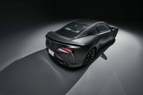 LC 500 i LC 500 Convertible Pinnacle