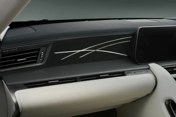 LC 500 i LC 500 Convertible Pinnacle