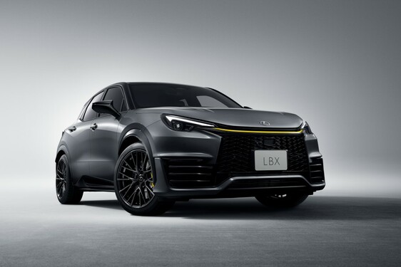 EKSTREMALNY LEXUS LBX MORIZO RR W LIMITOWANEJ WERSJI ORIGINAL EDITION. TYLKO 100 EGZEMPLARZY DLA JAPONII