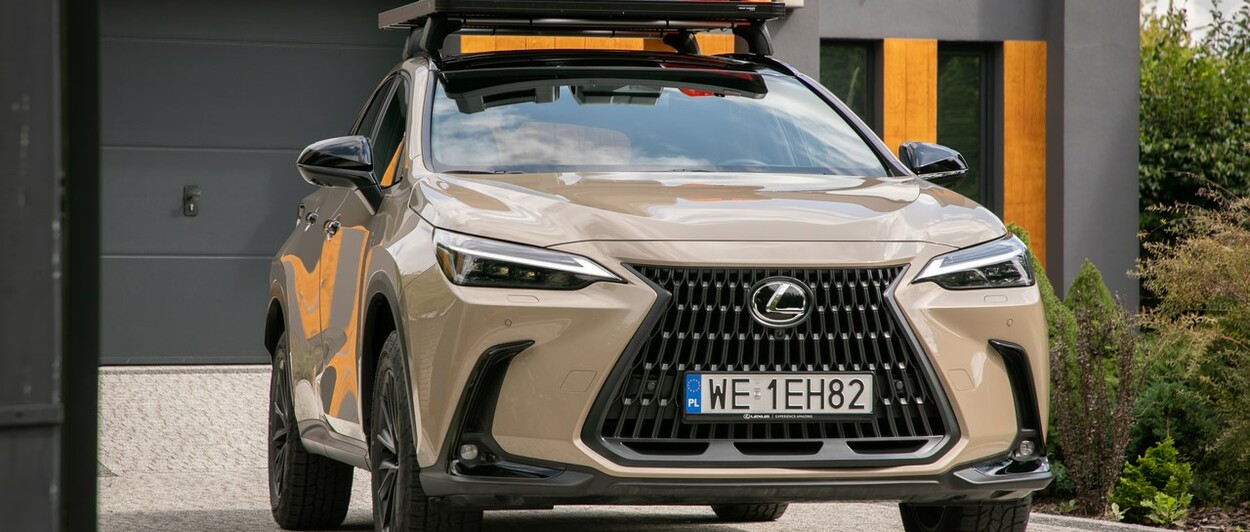 ES, LBX I NX ZE WZROSTEM LICZBY ZAREJESTROWANYCH AUT. LEXUS UMACNIA POZYCJĘ W KLASIE PREMIUM