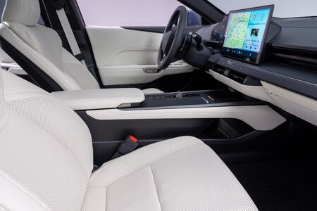 SENSORY CONCIERGE W NOWYM LEXUSIE ES. WYJĄTKOWE PARTNERSTWO Z GIVAUDAN