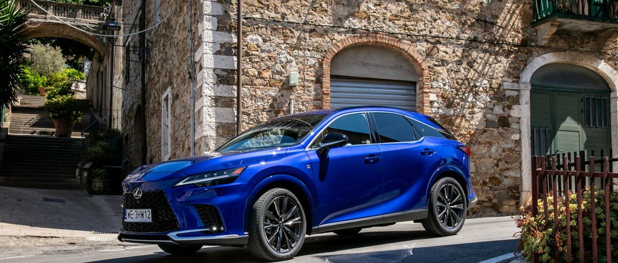 LEXUS SPRZEDAŁ JUŻ PONAD 15 MLN SAMOCHODÓW NA ŚWIECIE