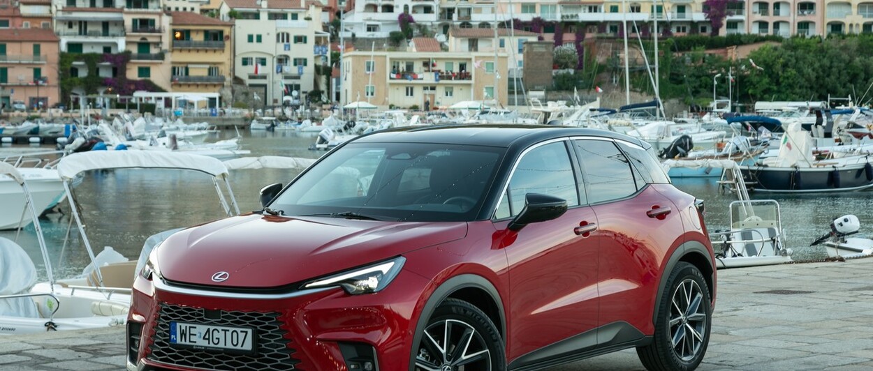 DNI OTWARTE WYPRZEDAŻY W SALONACH LEXUSA. ATRAKCYJNE LEASINGI DLA FIRM I DODATKOWE RABATY U DEALERÓW TYLKO DO KOŃCA ROKU