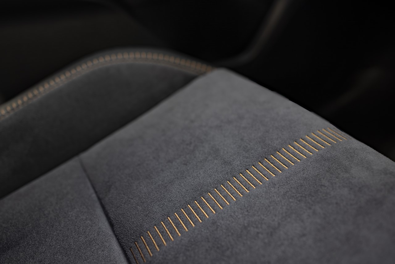 PIĘĆ TYSIĘCY LEXUSÓW LBX SPRZEDANYCH W POLSCE. TE WERSJE ZAMAWIANO NAJCZĘŚCIEJ