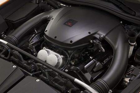 15 LAT TEMU PIERWSZY LEXUS LFA OPUŚCIŁ FABRYKĘ MOTOMACHI. LEGENDA MOTORYZACJI Z SILNIKIEM V10