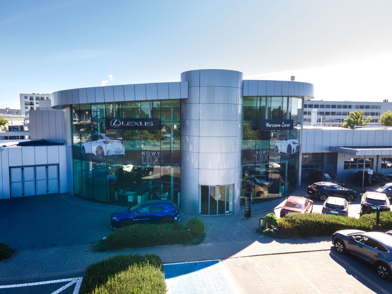 POLSKIE SALONY LEXUSA Z NAJLEPSZYMI WYNIKAMI SPRZEDAŻY W EUROPIE