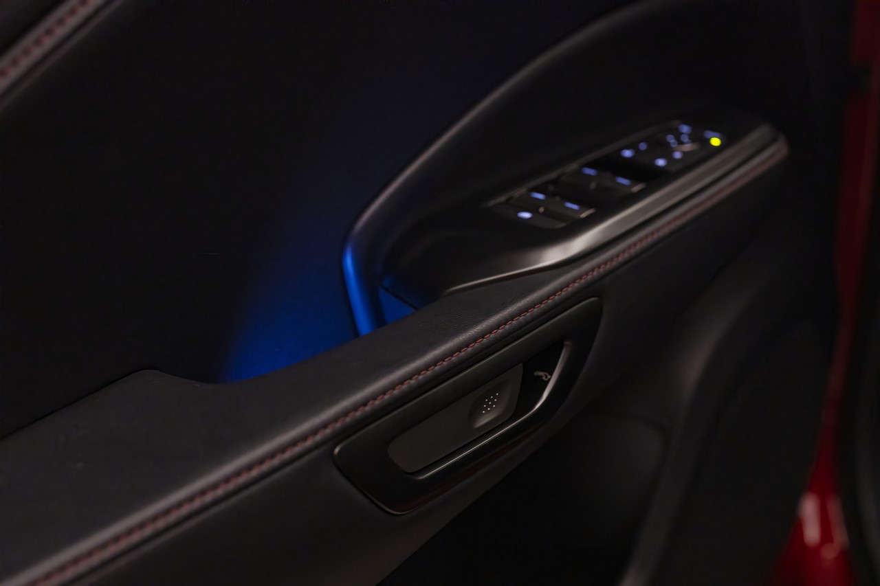 WNĘTRZE LEXUSA LBX NAGRODZONE. NAJWYŻSZA JAKOŚĆ WYKONANIA, ERGONOMIA I NOWOCZESNE TECHNOLOGIE