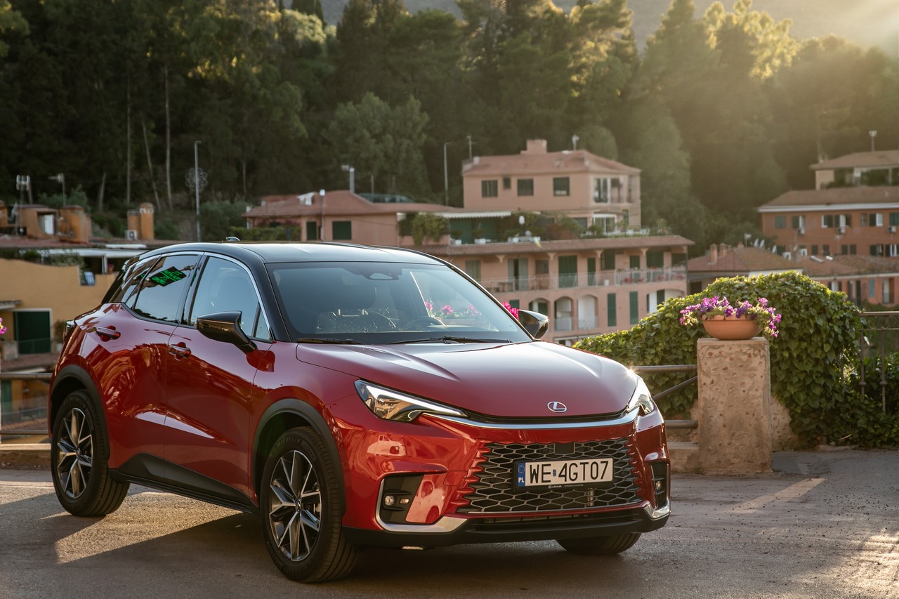 LEXUS DLA PRACOWNIKA FIRMY W PREFERENCYJNYM LEASINGU KINTO ONE