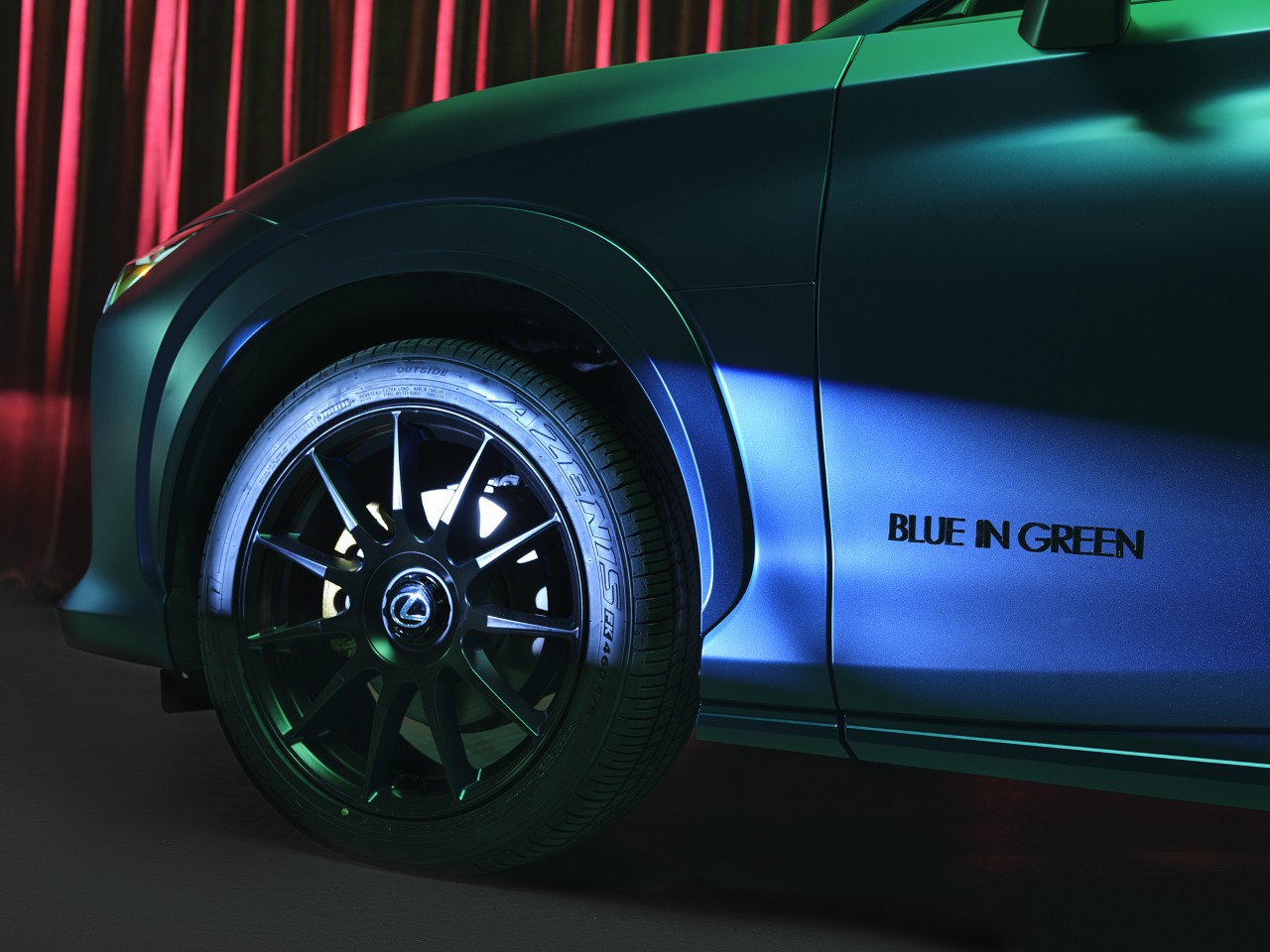 LEXUS RZ BLUE IN GREEN EDITION. WYJĄTKOWY SAMOCHÓD STWORZONY W HOŁDZIE IKONIE JAZZU