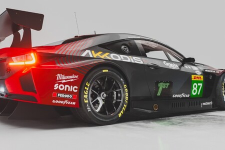 DWA LEXUSY RC F GT3 ROZPOCZYNAJĄ WALKĘ O MISTRZOSTWO ŚWIATA W WYŚCIGACH DŁUGODYSTANSOWYCH