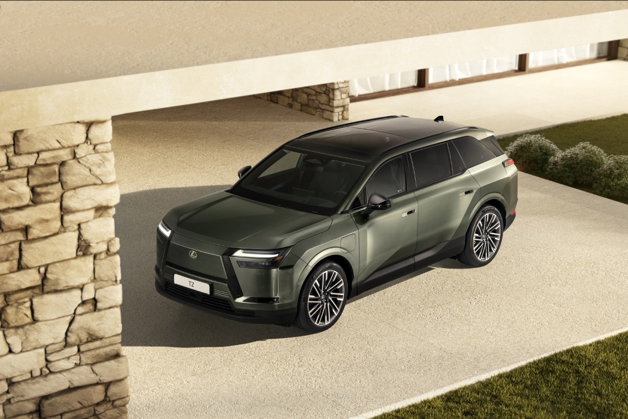 ŚWIATOWA PREMIERA NOWEGO LEXUSA TZ. ELEKTRYCZNY SUV Z SZEŚCIOMA MIEJSCAMI