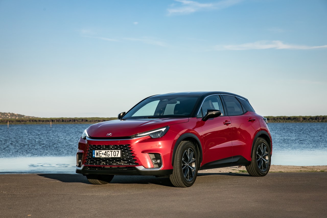 LEXUS NX NAJPOPULARNIEJSZYM MODELEM MARKI. LBX Z PONAD 50% UDZIAŁEM W SEGMENCIE B-SUV PREMIUM