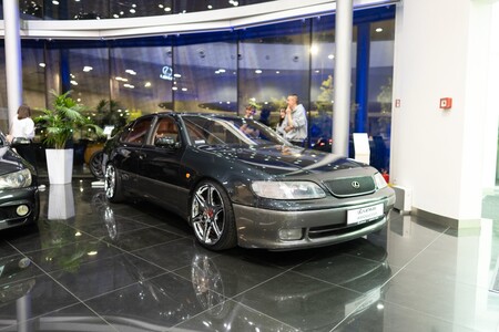 NOC KLASYKÓW LEXUSA JUŻ 16 MAJA. WIECZÓR Z HISTORIĄ MOTORYZACJI PREMIUM