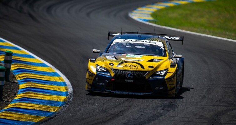 HISTORYCZNE PODIUM LEXUSA W 24H LE MANS