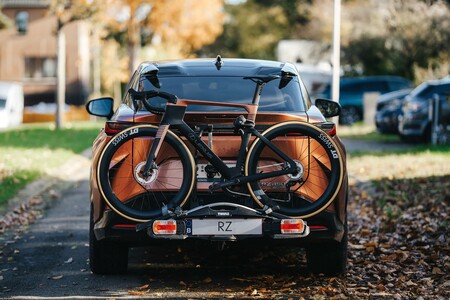 LEXUS RACE BIKE. INNOWACYJNY ROWER SZOSOWY LEXUSA O NIESAMOWITYCH OSIĄGACH