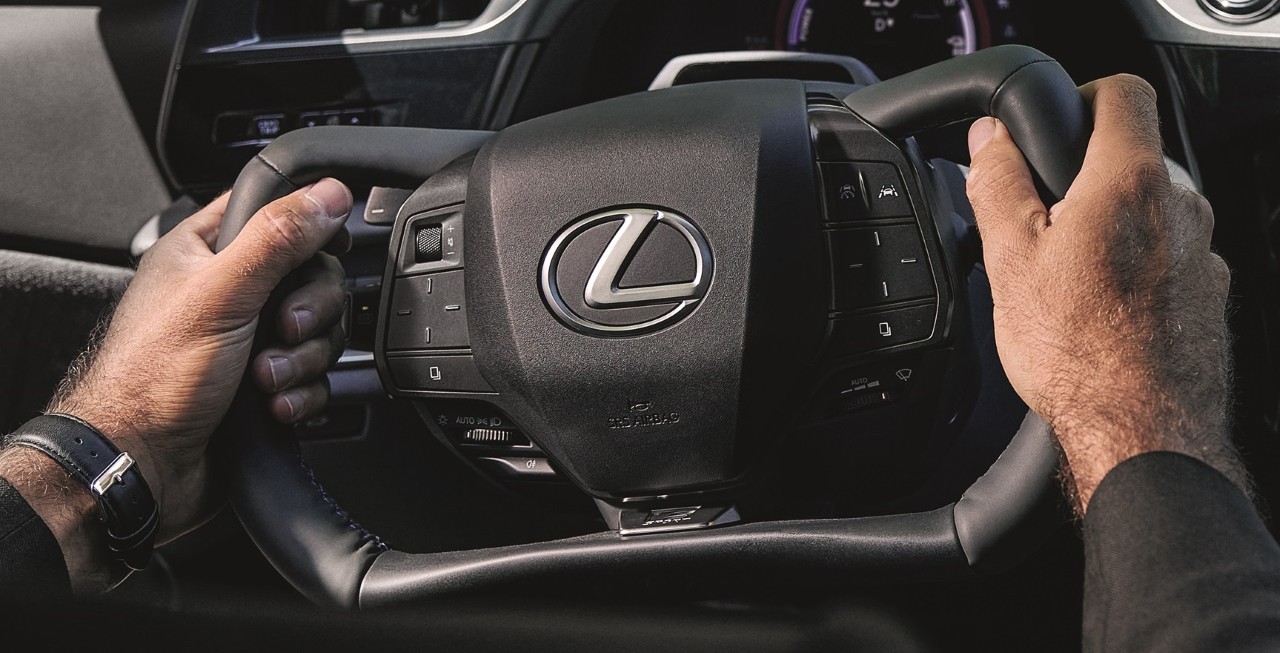LBX europejskim bestsellerem Lexusa. Nowy RZ oraz RX 450h+ z najwyższymi wzrostami