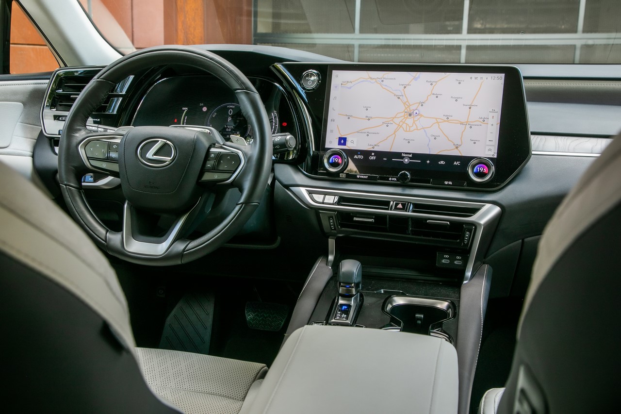 29% wzrostu sprzedaży używanych aut w Lexus Select. Niezawodne Lexusy z gwarancją i sprawdzonym stanem technicznym