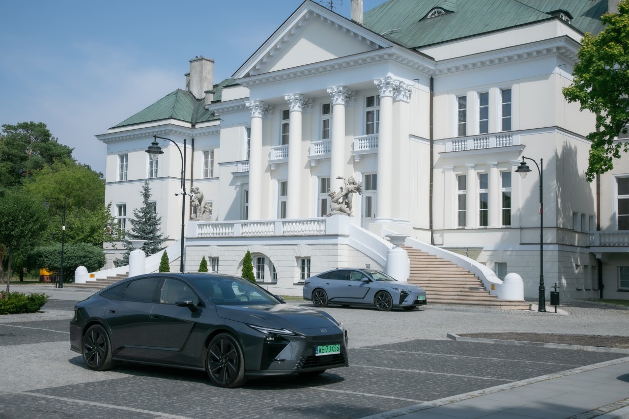 LBX i NX bestsellerami Lexusa w Polsce. Marka ze wzrostem wśród klientów indywidualnych