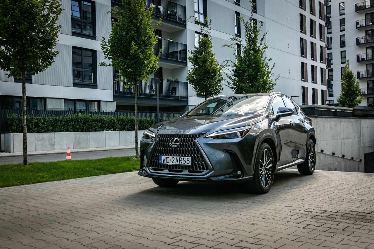 Lexus NX wyznacza standardy bezpieczeństwa. SUV z tytułem Top Safety Pick+ 2026