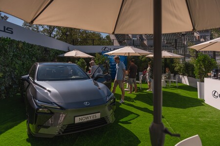 Wyjątkowa strefa Lexus Garden przy kortach Legia Tenis