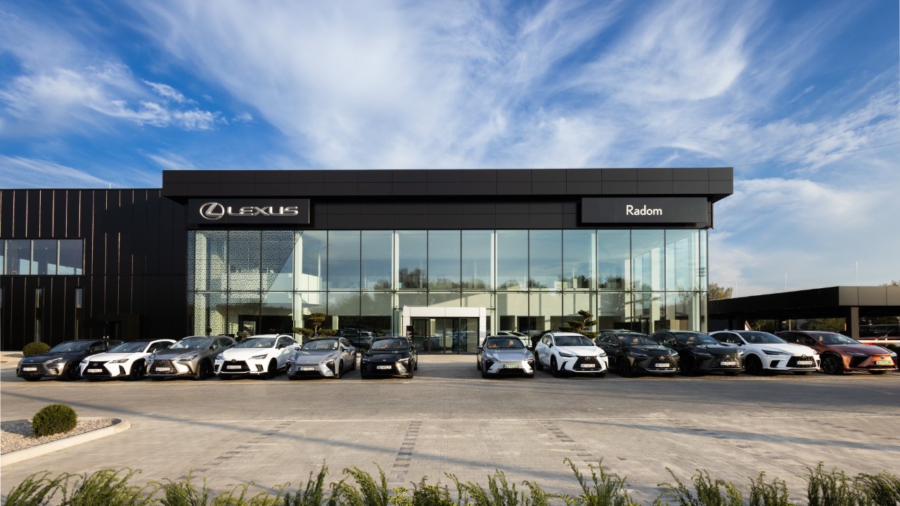 Salon Lexus Radom rozpoczął działalność. Marka wzmacnia obecność w największym województwie