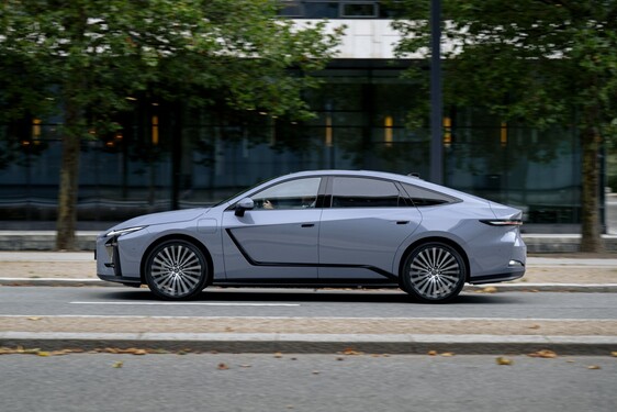Lexus dla biznesu to rozwiązania szyte na miarę. Niezawodność, prestiż oraz pełne wsparcie