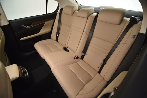 GS 200t