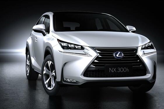 NX 300h 2015