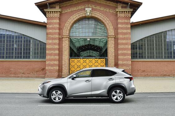 2015 NX