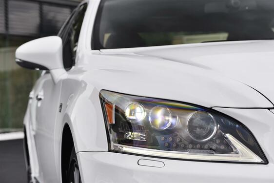 LS 600h 2012
