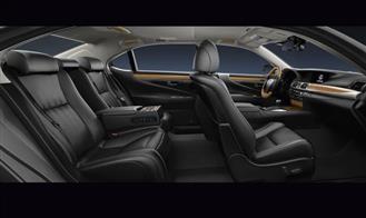 LS 600h 2012