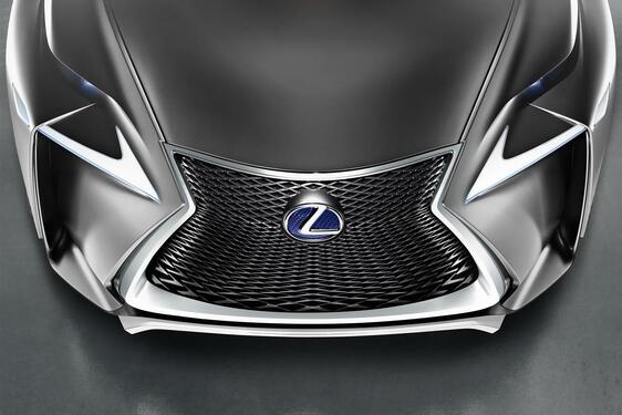 2013 LF NX