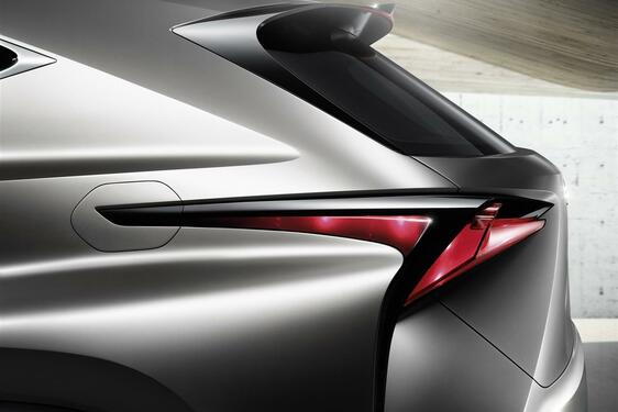 2013 LF NX
