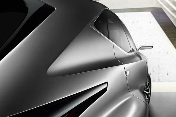 2013 LF NX