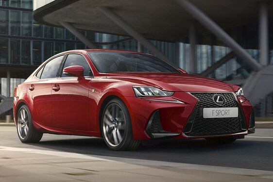 Sprawdzono: Lexus IS przyciąga wzrok