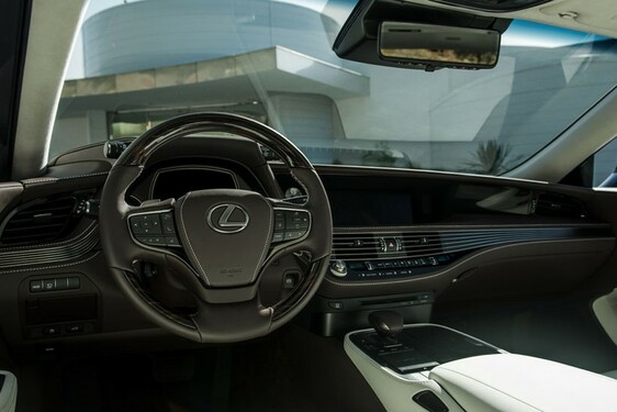 Nowy Lexus LS nagrodzony