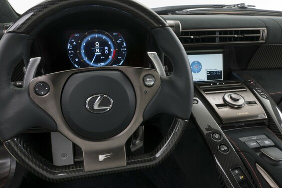 Nieznana historia Lexusa LFA