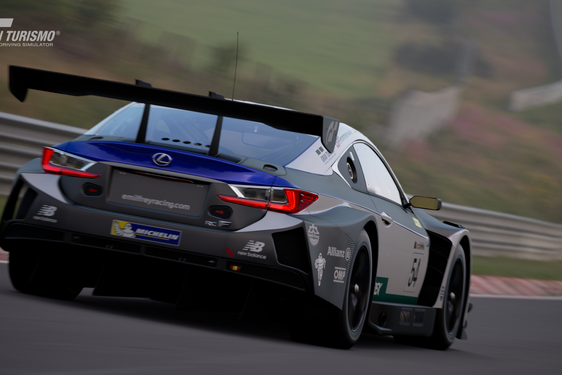 LEXUS RC F GT3 ZESPOŁU EMIL FREY LEXUS RACING W GRZE GRAN TURISMO