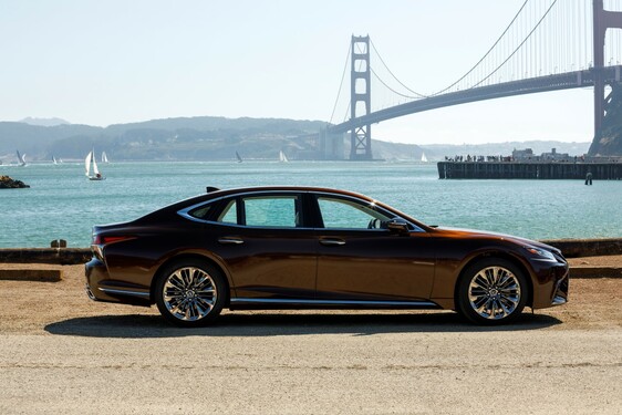 2018 LS 500 AWD