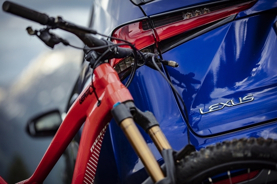 NX 300h 2018