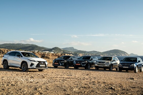 RX and RX L pack shots