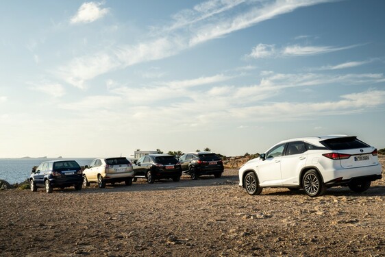 RX and RX L pack shots