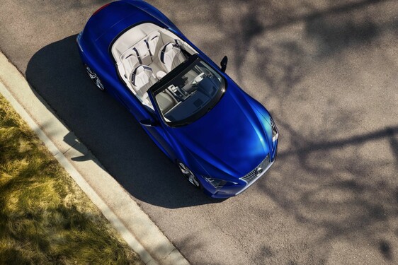 LEXUS LC 500 CONVERTIBLE