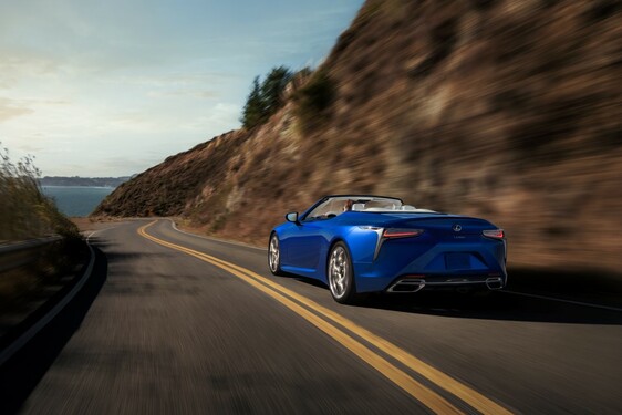 LEXUS LC 500 CONVERTIBLE