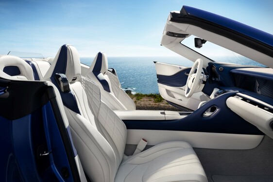 LEXUS LC 500 CONVERTIBLE